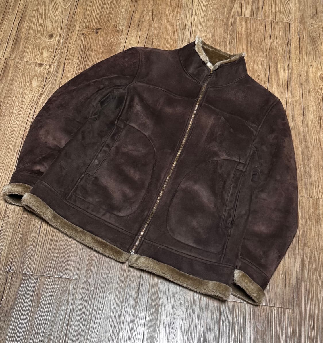 GU 브라운 스웨이드 무스탕 자켓 상품이미지1