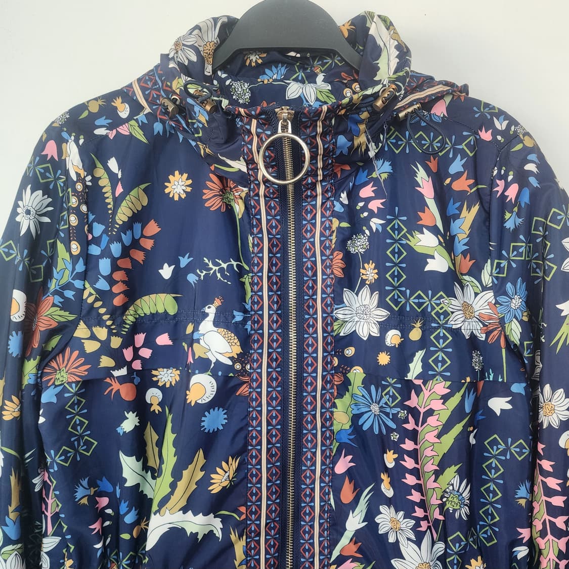 토리버치 플라워 패턴 후드 바람막이 상품이미지2