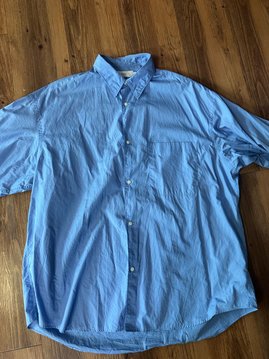 그라프페이퍼 삭스 오버사이즈 셔츠 상품이미지3