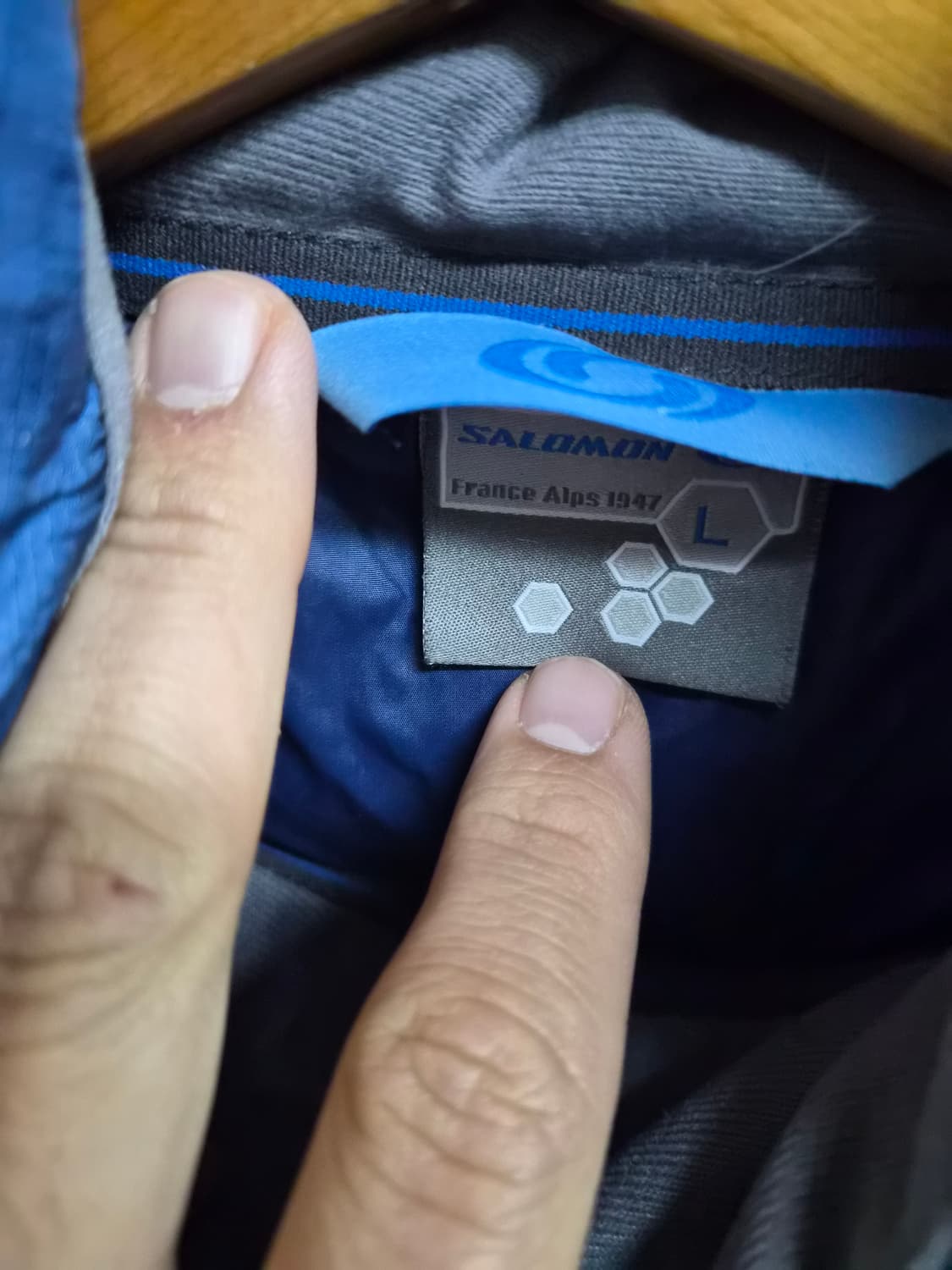 L/100) 살로몬 800fil 익스트림 윈드스탑 패딩 팝니다 상품이미지5