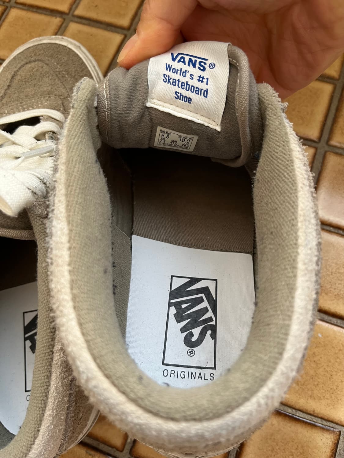 반스 하프캡 헤어리 스웨이드 카키 265 상품이미지2