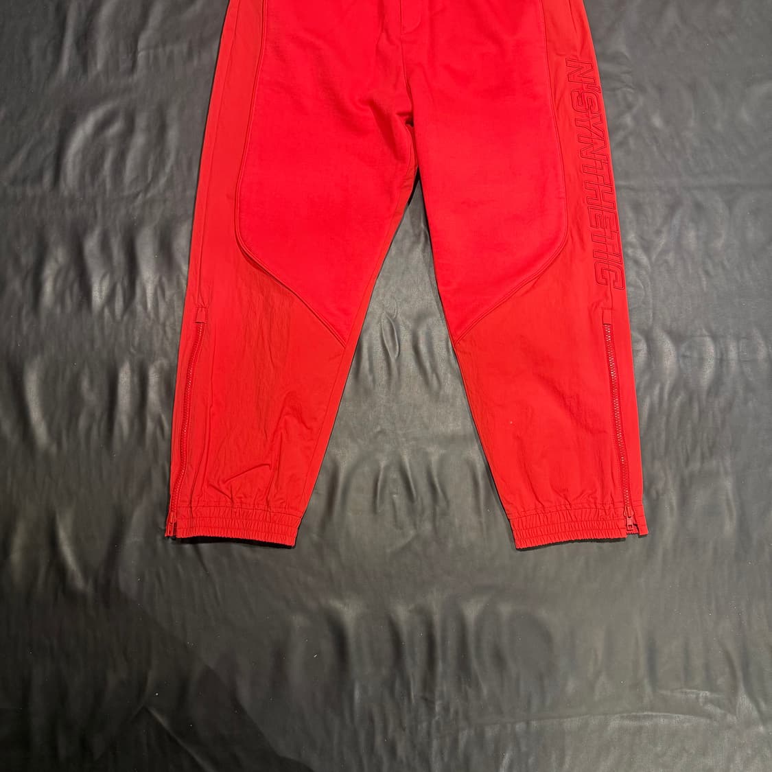 준지 트레이닝 팬츠 레드 상품이미지4