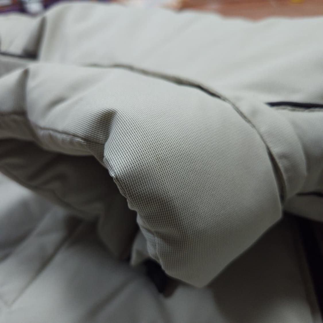 바배) 나이키 올드스쿨 00s 오트밀베이지 뉴챔프 스우시 패딩 상품이미지6