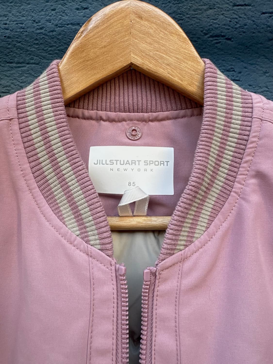 질스튜어트 뉴욕 스포츠 MA-1 패딩 상품이미지6