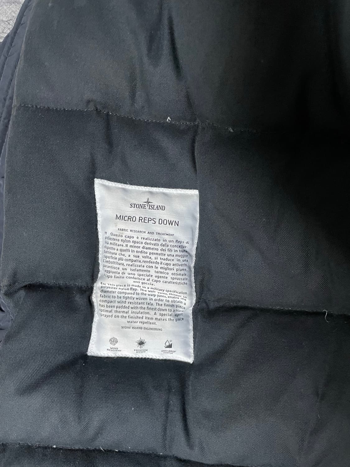 스톤아일랜드 마이크로 랩스 다운 Xl 상품이미지6