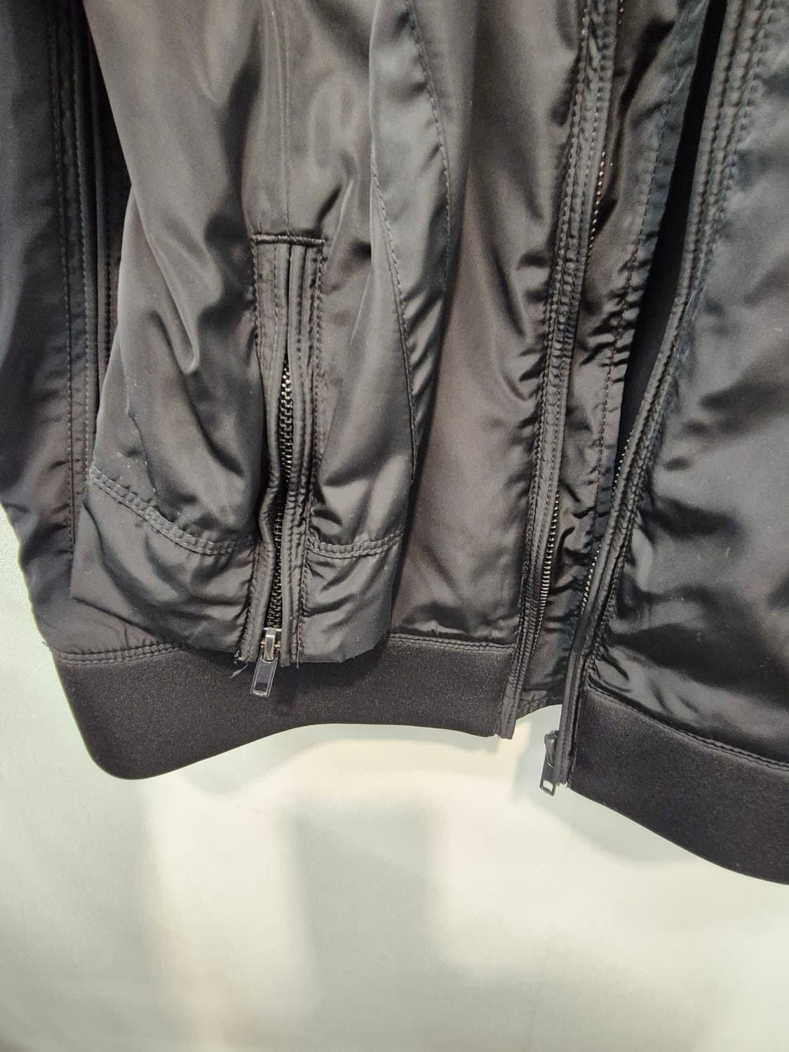 DIESEL 남성 블랙 봄버 자켓 M 
 상품이미지4