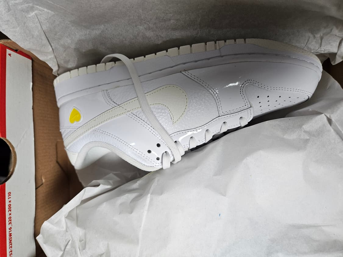 (W) 나이키 덩크 로우 밸런타인 데이 화이트 옵틱 옐로우 상품이미지1