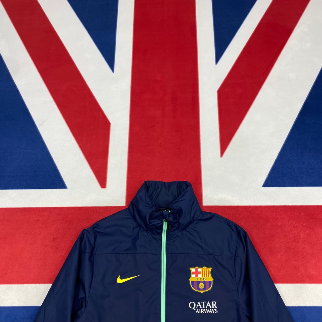 나이키 바르셀로나 바람막이 S 실측 M -L  상품이미지2