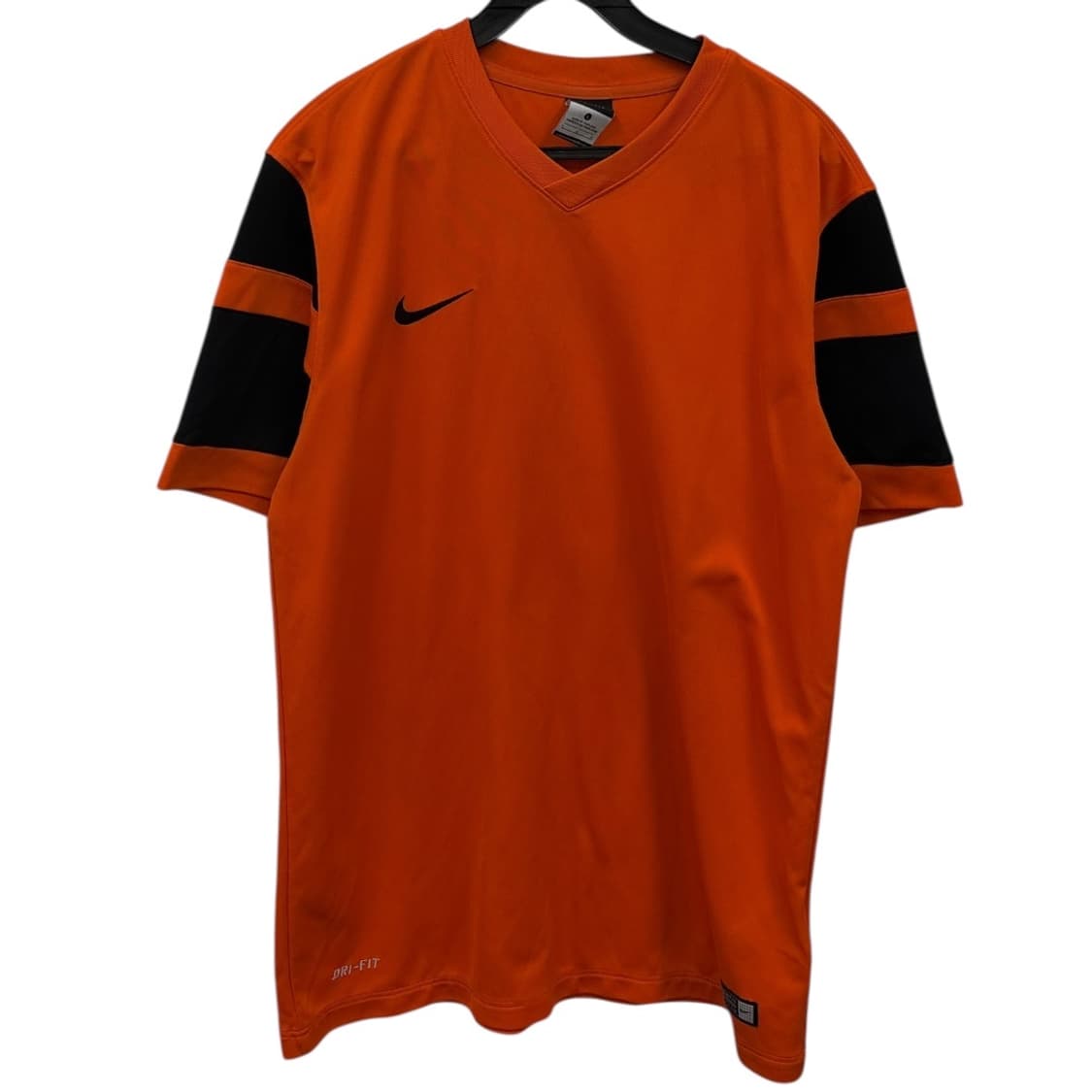 나이키 드라이핏 반팔티   상품이미지1