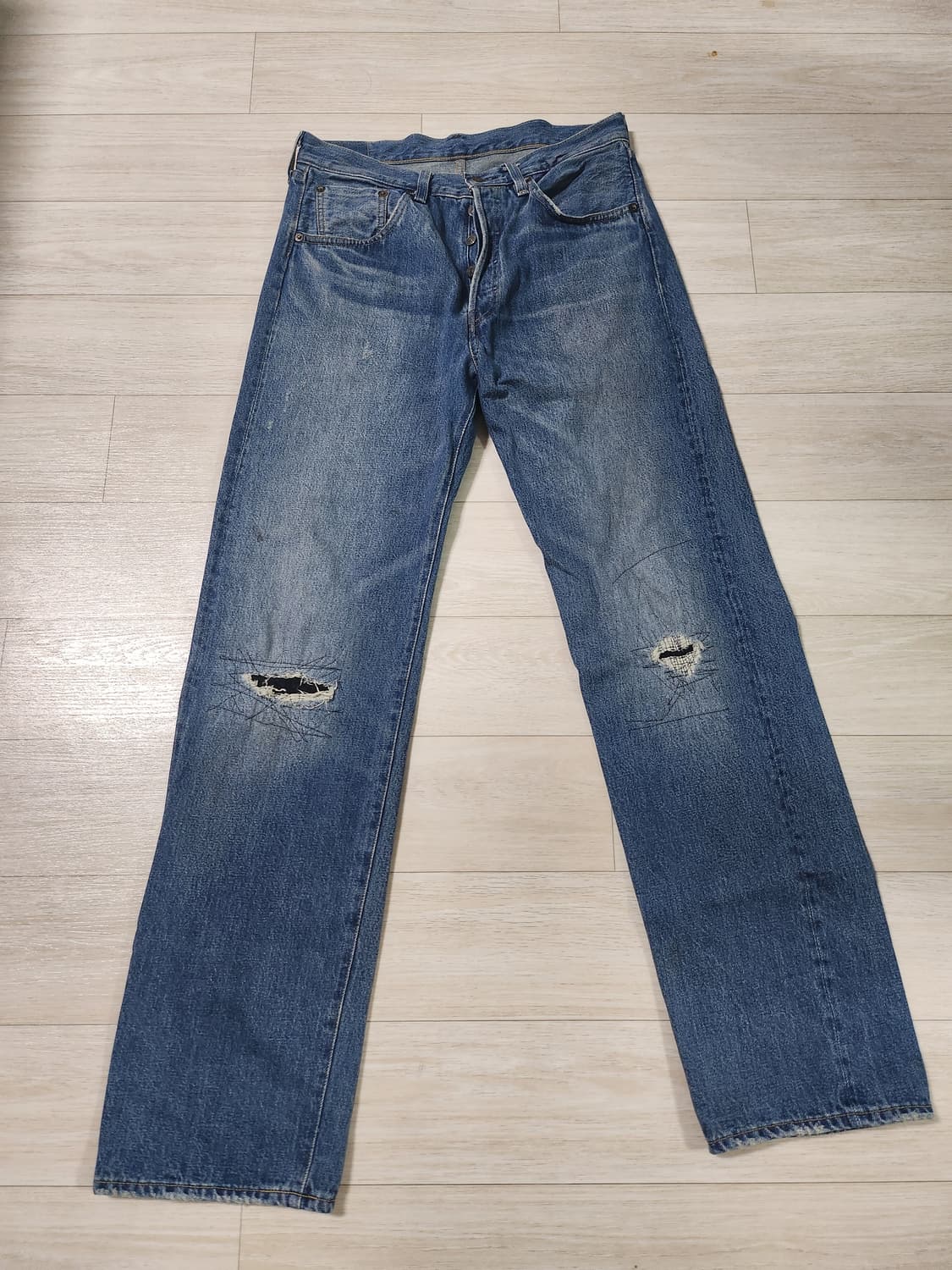 LVC 55501 0066 The SADIST 30 X 32 상품이미지1
