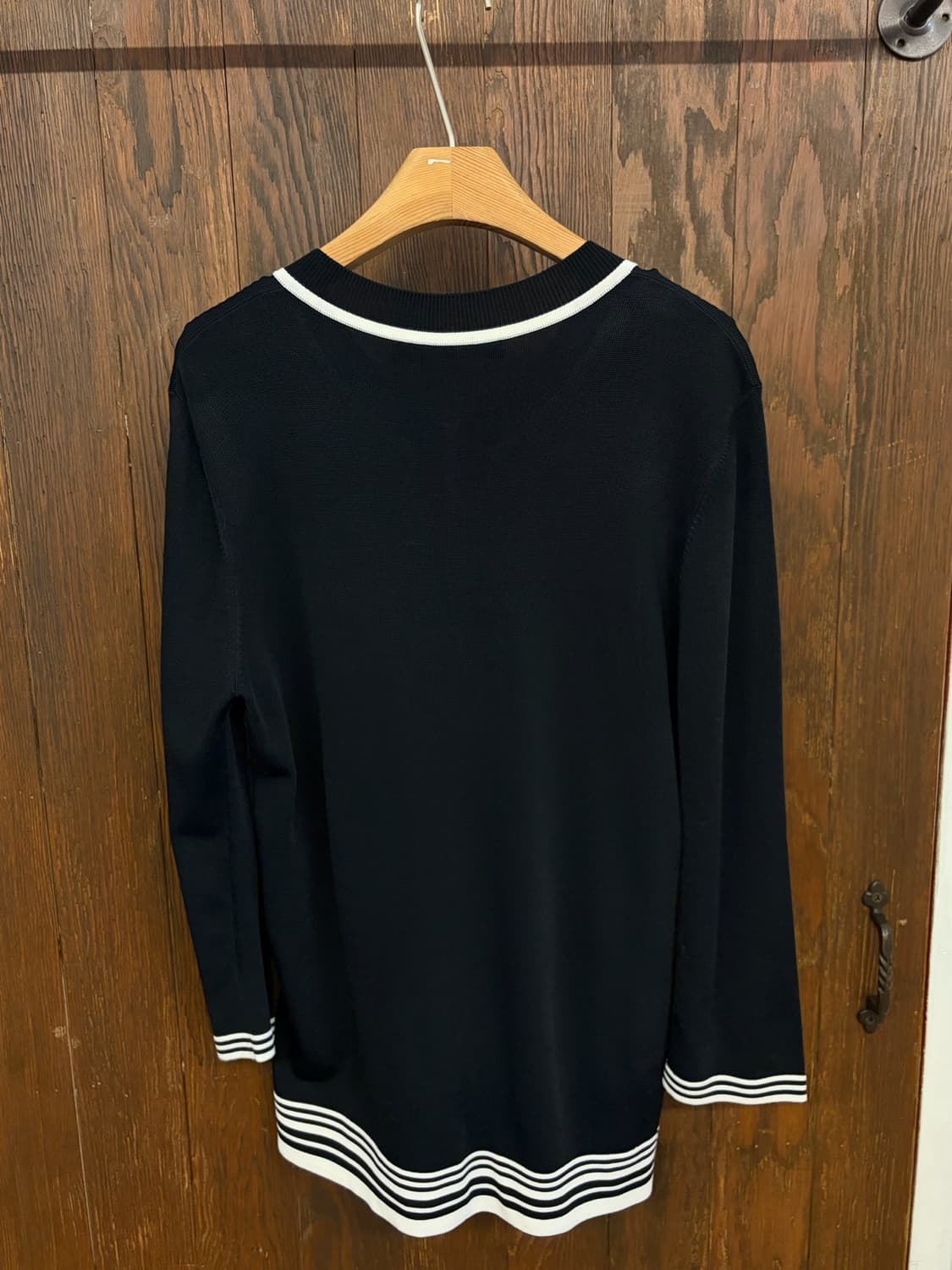 디케이엔와이 정품 블랙 니트집업 상품이미지5