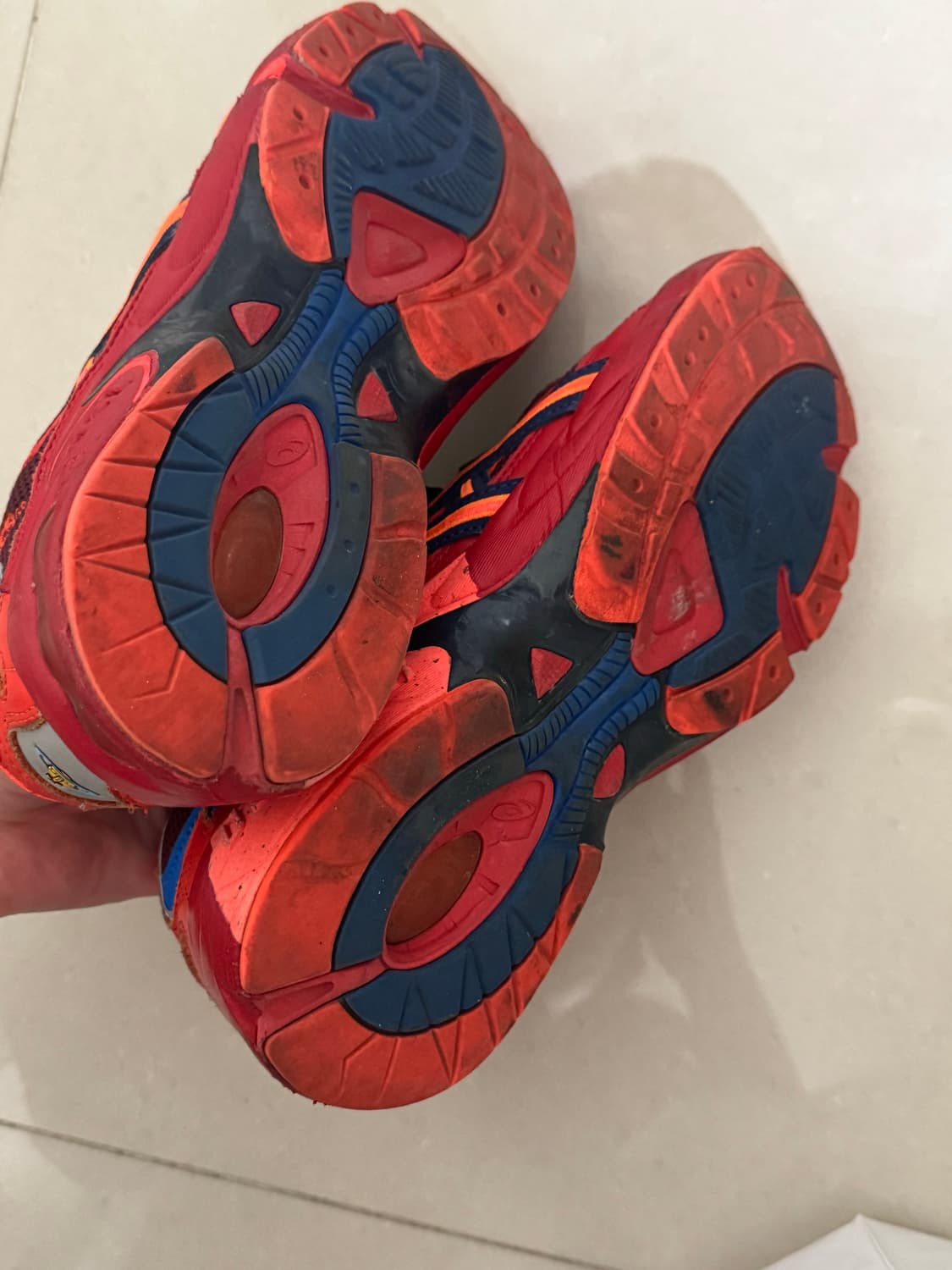 아식스 비비안웨스트우드 스니커즈 상품이미지4