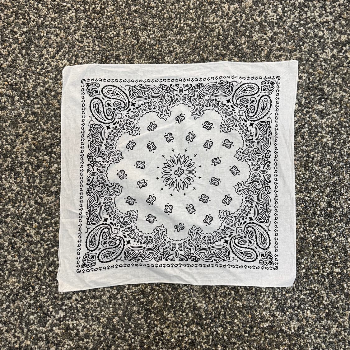 빈티지 페이즐리 반다나   상품이미지1