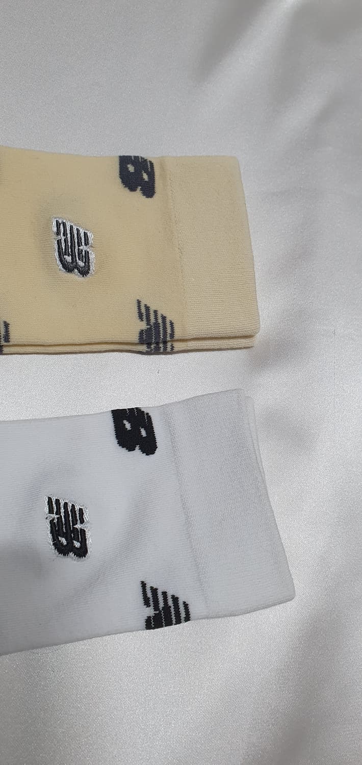 베이지 화이트 레터링 패턴 뉴발란스 양말  상품이미지5