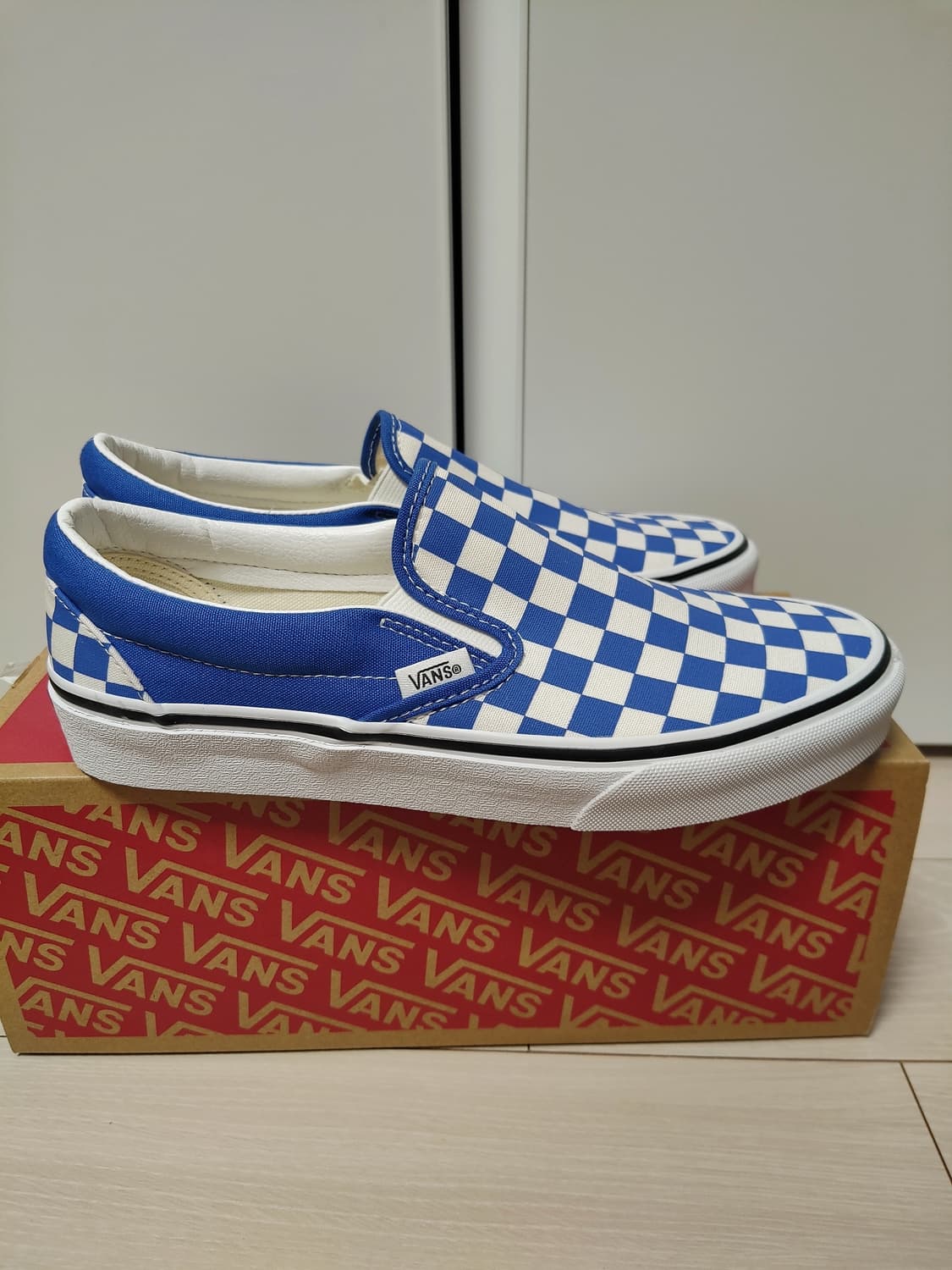 새상품 반스 슬립온 255 상품이미지1