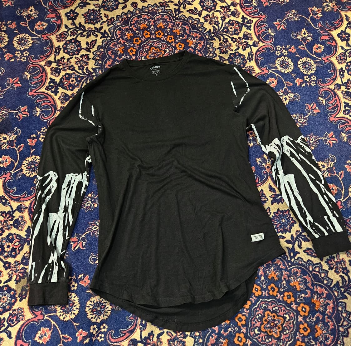 스탬피디(STAMPD) in USA 글라스 디테일 긴팔티셔츠 상품이미지1