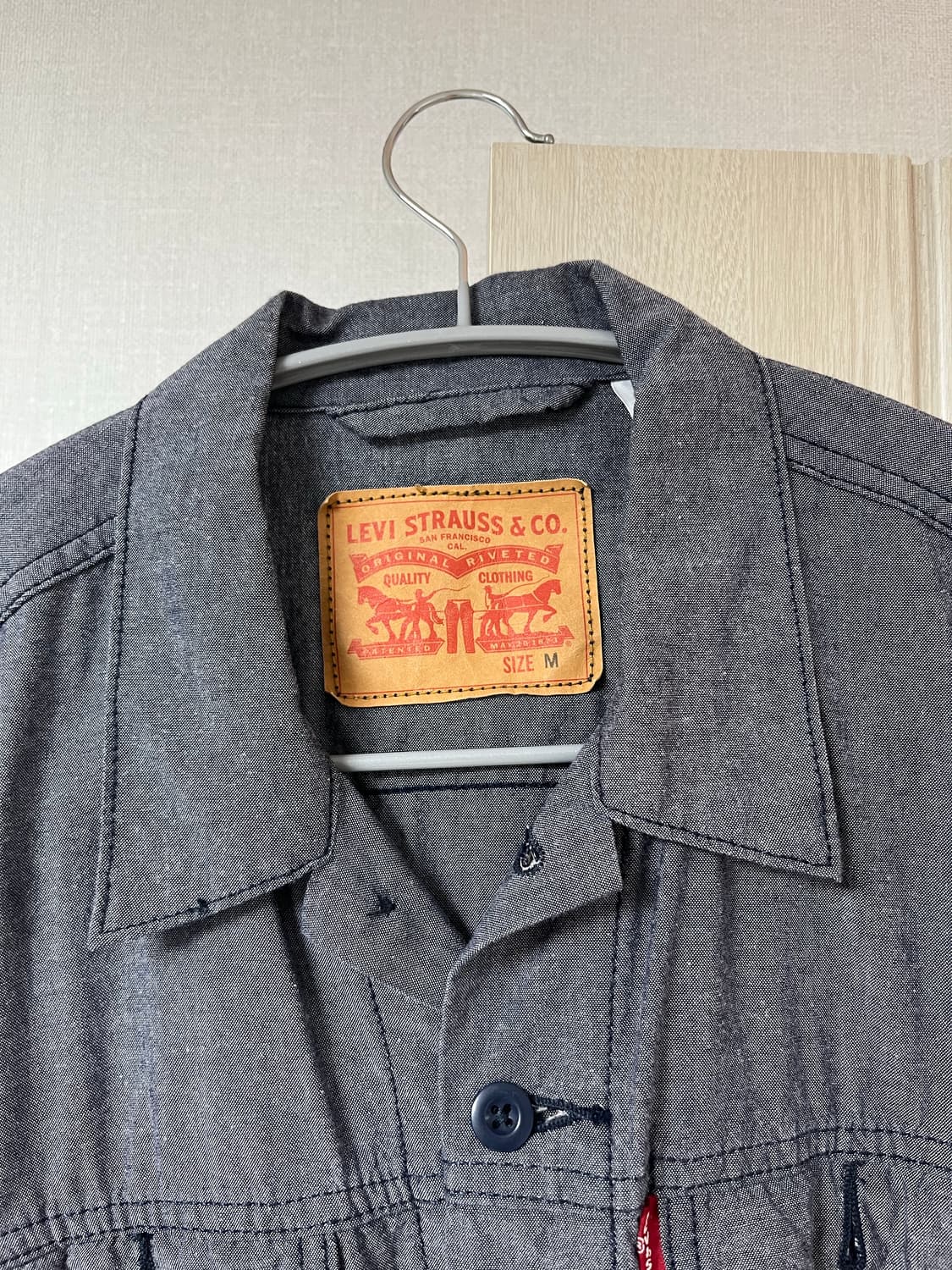 리바이스 샴브레이 트러커 자켓 m 상품이미지2