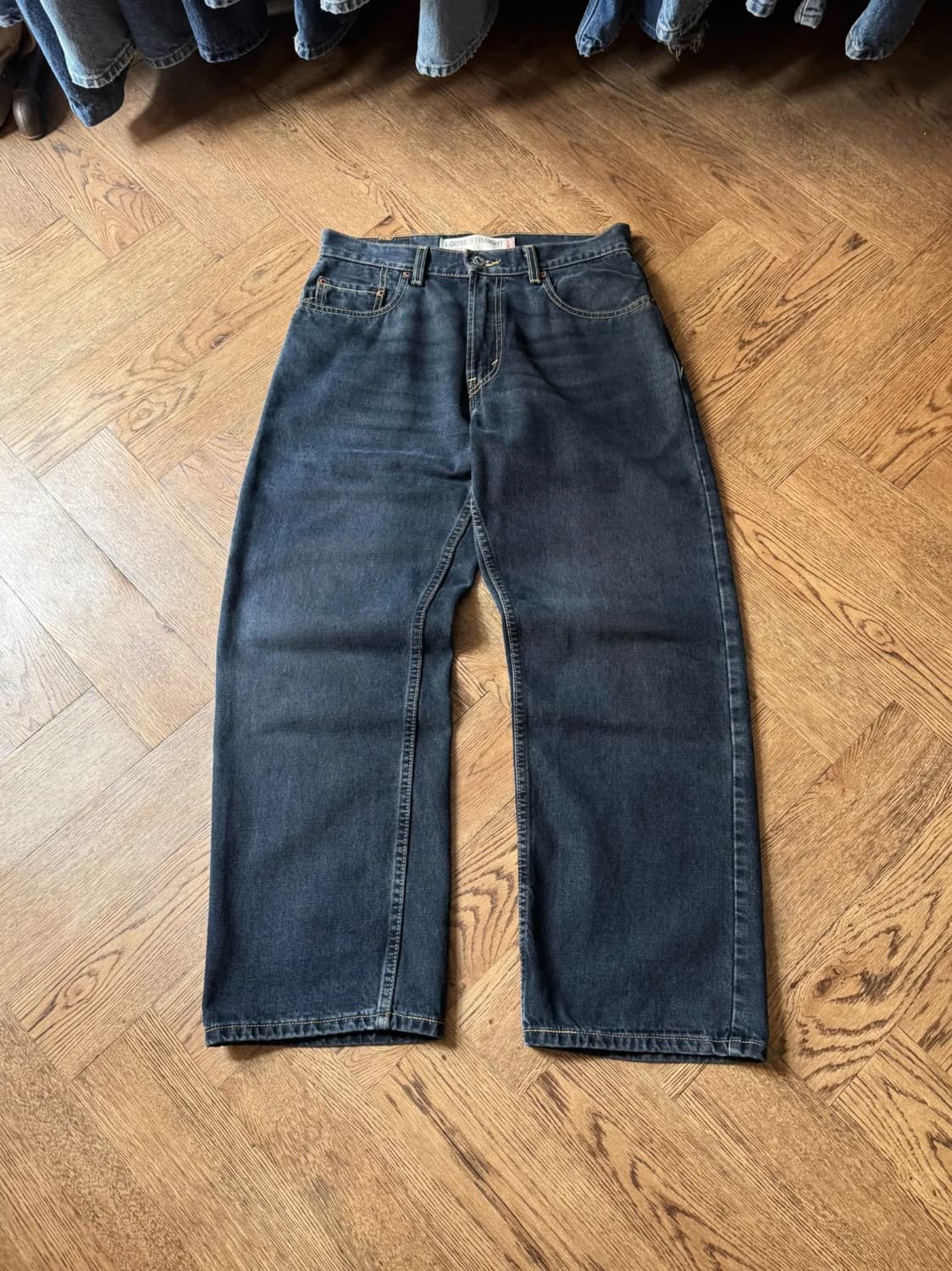 [30]00's 리바이스 569 빈티지 워싱 와이드 스트레이트 데님 팬츠 상품이미지1