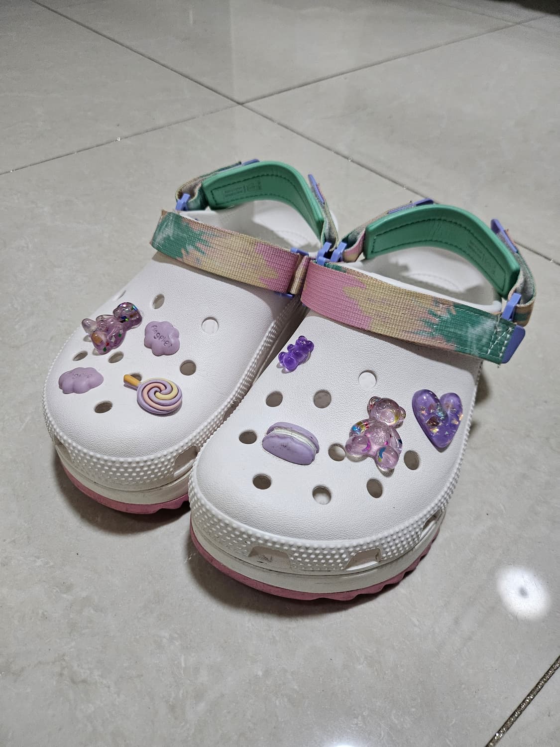 크록스 클래식 하이커 옴브레 클로그 상품이미지1