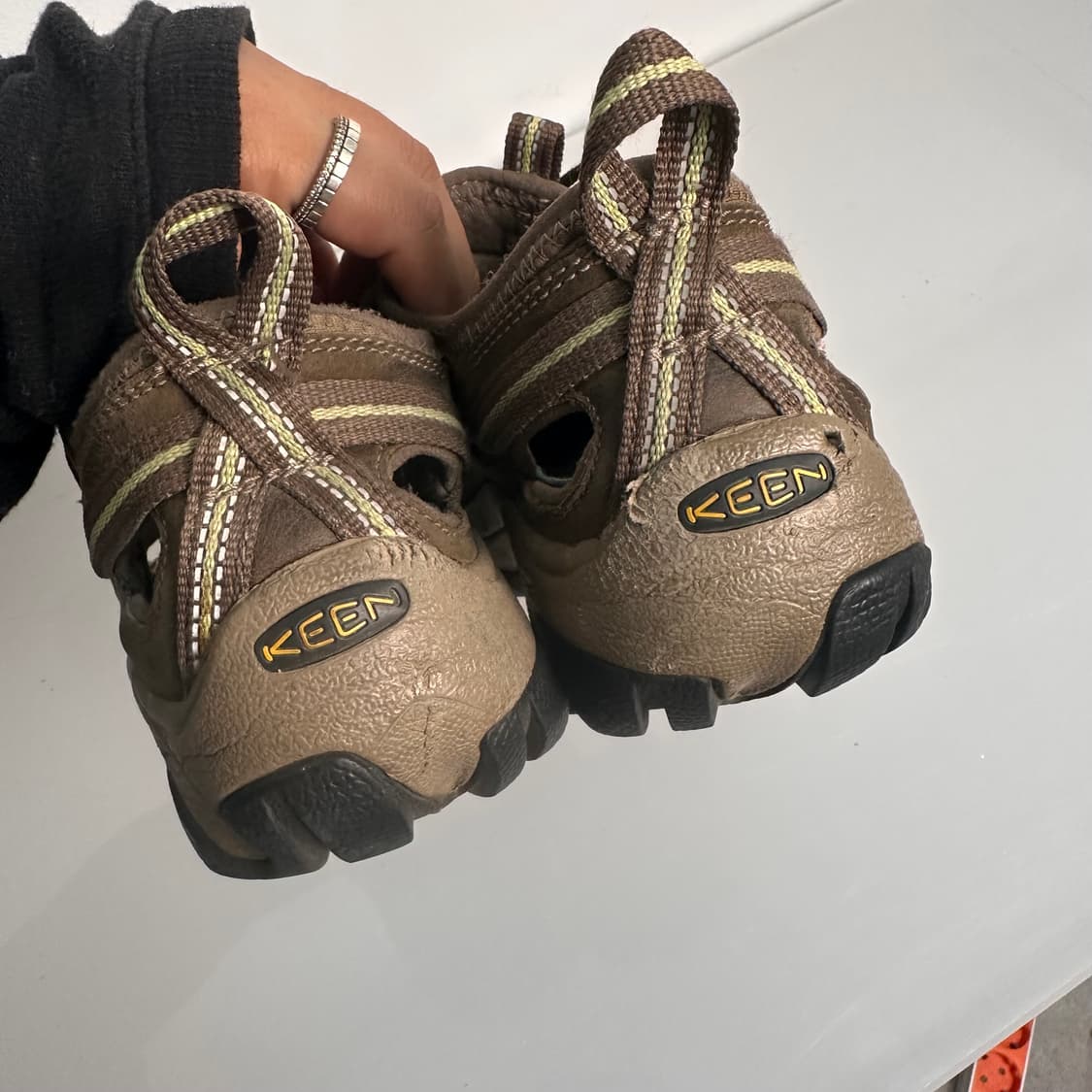 킨 keen 트레킹 슈즈 아로요  235-240 상품이미지3
