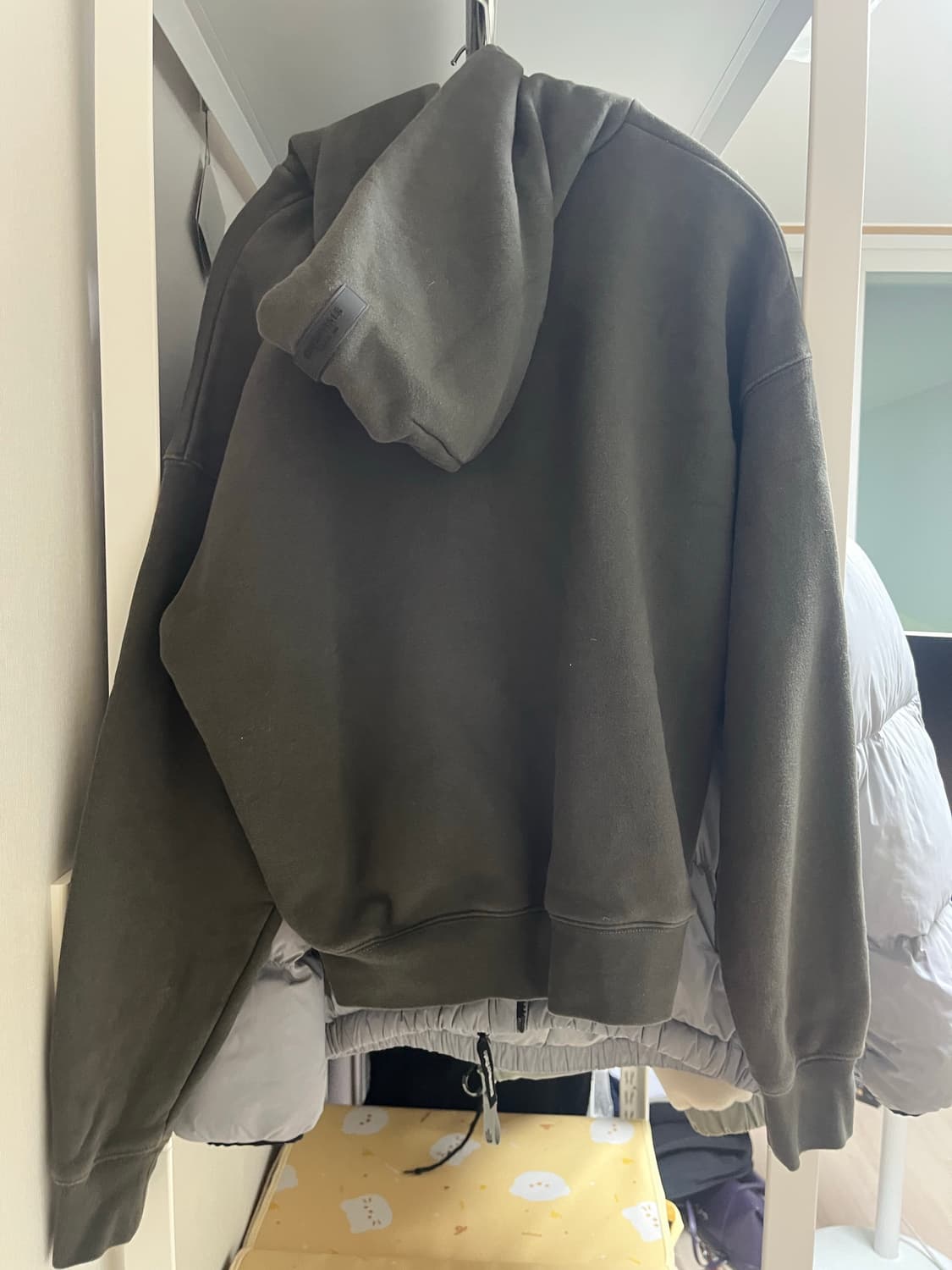 에센셜 피어오브갓 키즈 후드티 블랙 10 상품이미지2