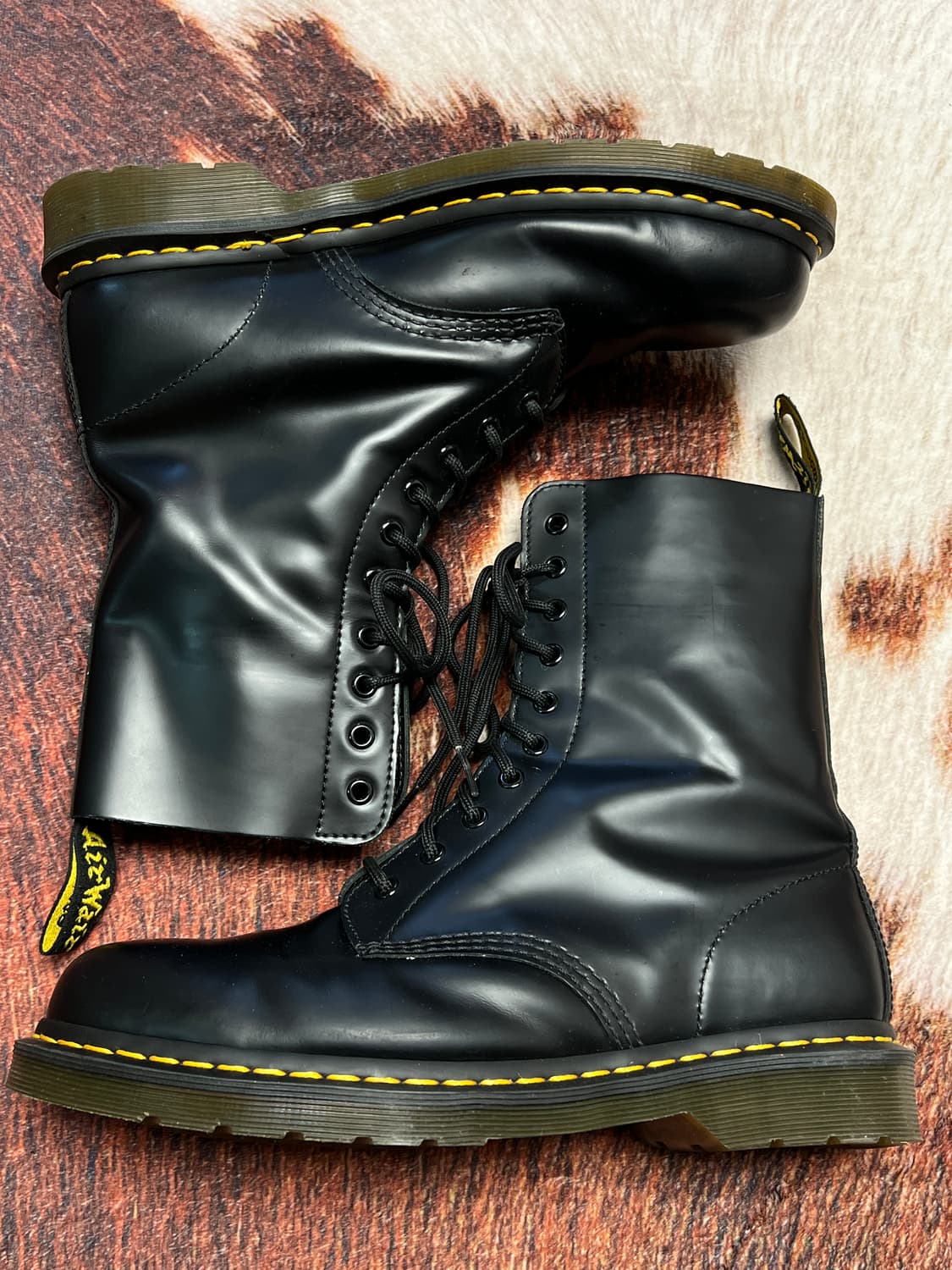[280] 닥터마틴 1490 10홀 부츠 블랙 43 상품이미지1