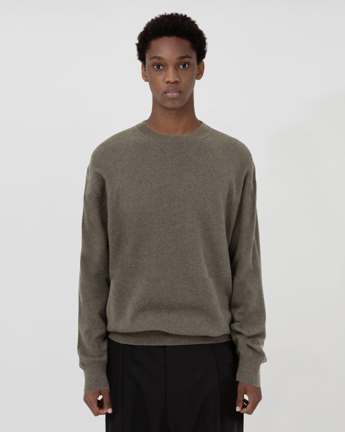 브라운야드 크루넥 니트 올리브 3사이즈 상품이미지2