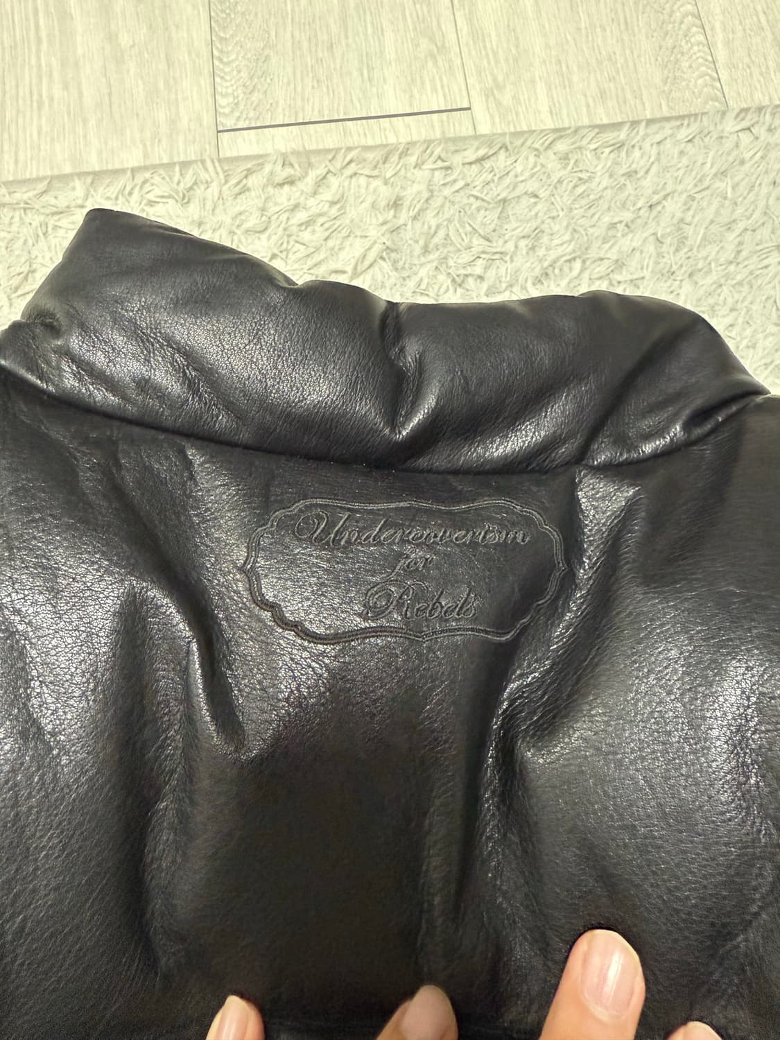 (4)언더커버 22aw 레더 다운 자켓 패딩 상품이미지6