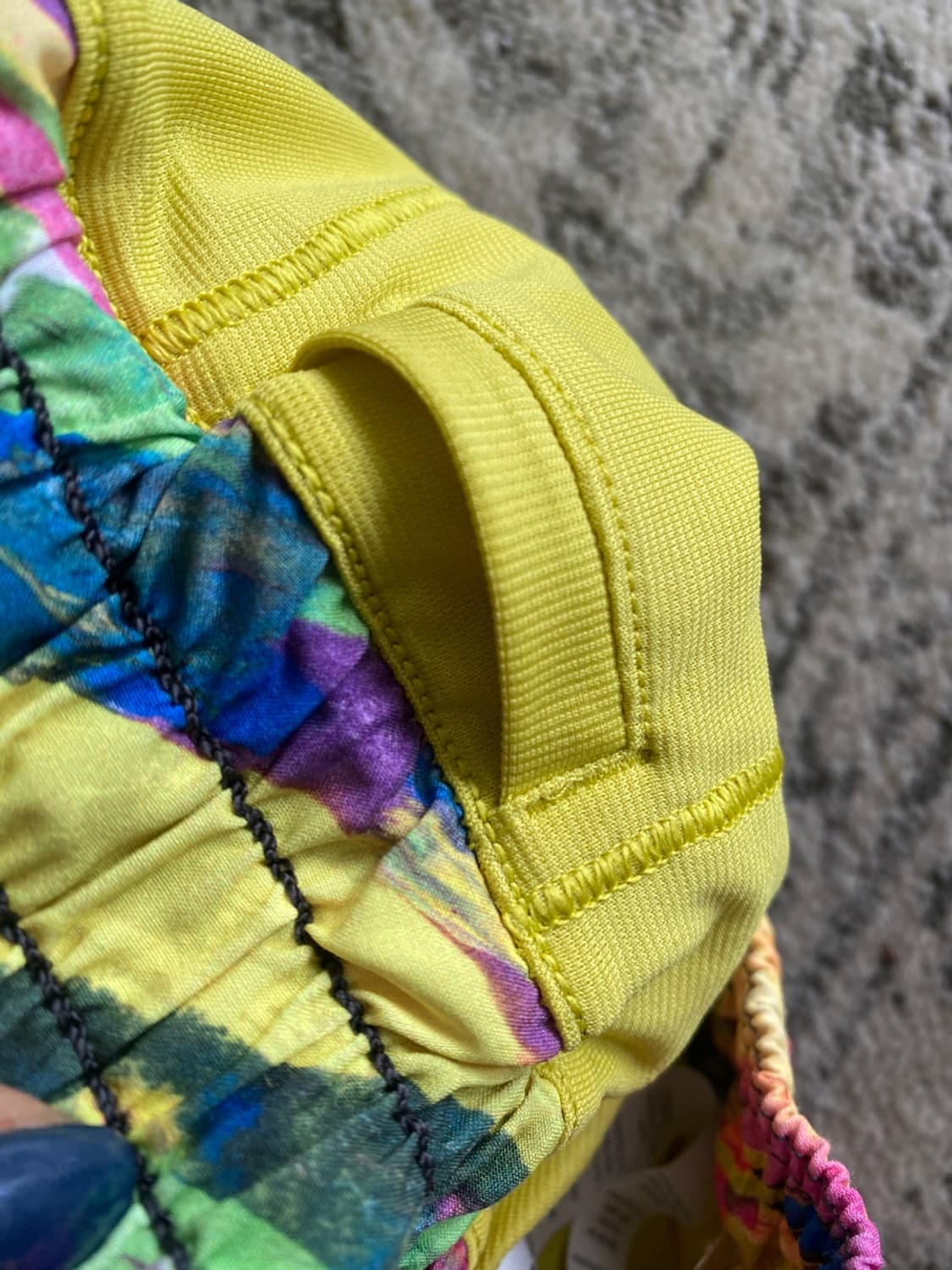 💛룰루레몬Lululemon 아트 패턴 하이퍼포먼스 쇼츠 (사이즈 8 T 상품이미지8