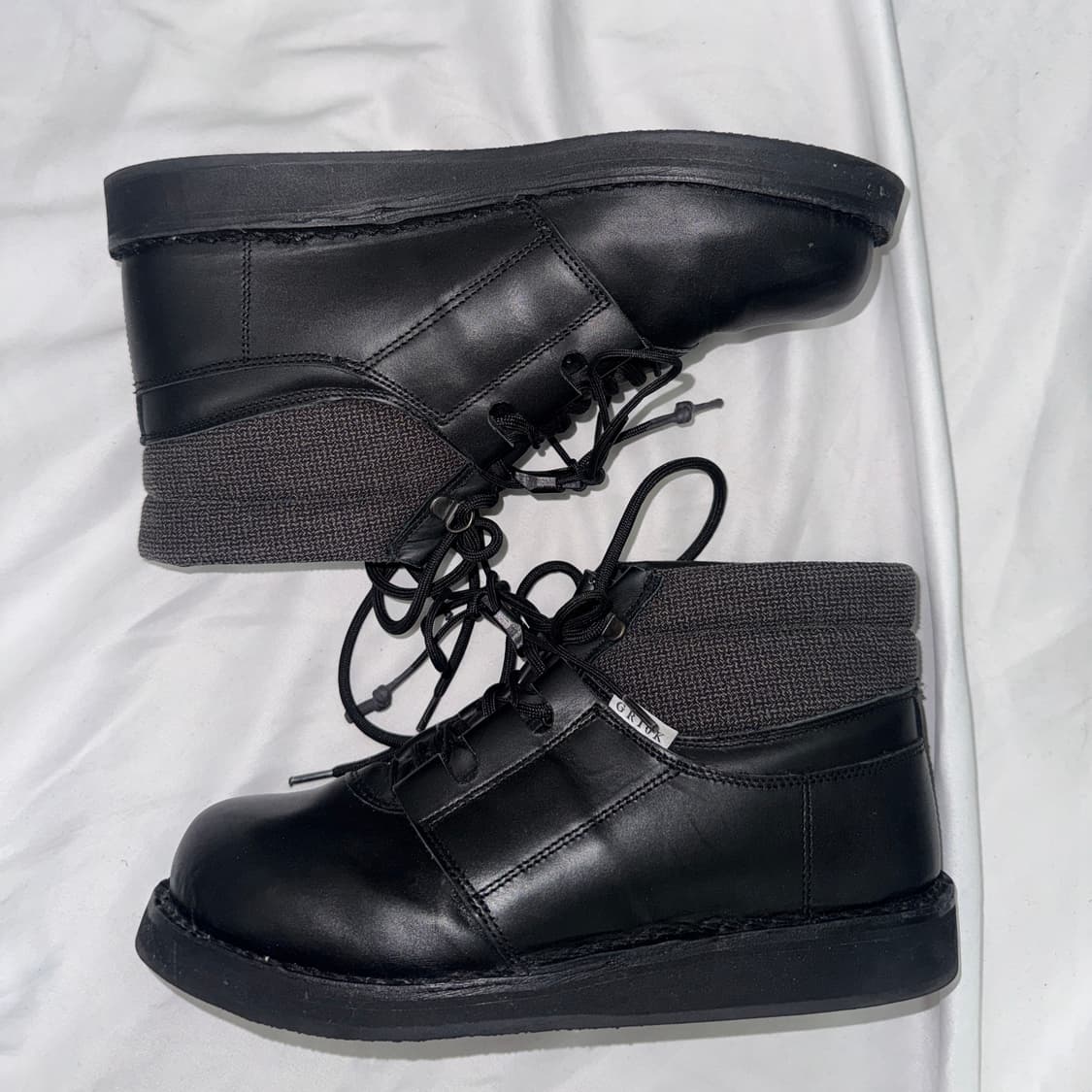 GR10K 유틸리티 카프스킨 부츠 상품이미지2