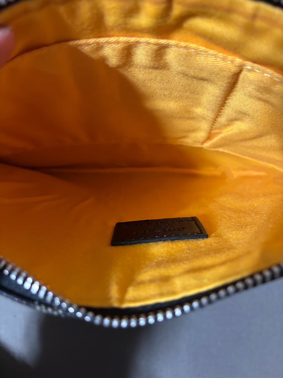 고야드 클러치백 큰사이즈 상품이미지3