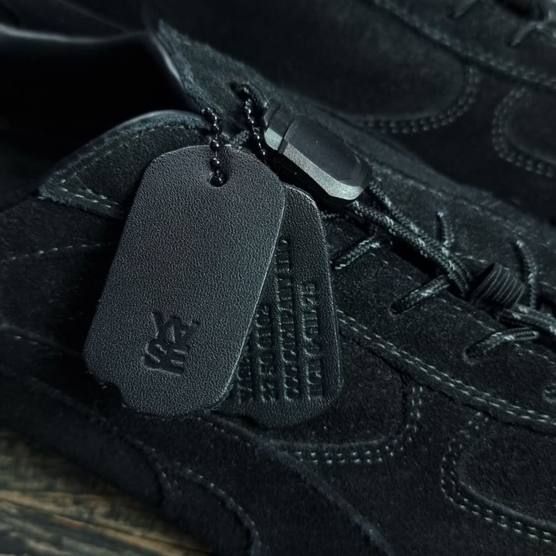 [야세] 스파이더 왁스 워싱 스웨이드 스니커즈 블랙 M17500 상품이미지8