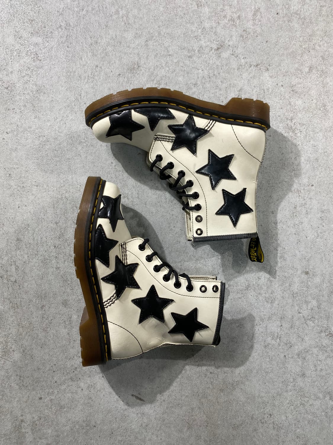 [UK4] Dr.Martens 닥터마틴 스텔라 스타패치워크 부츠 상품이미지1
