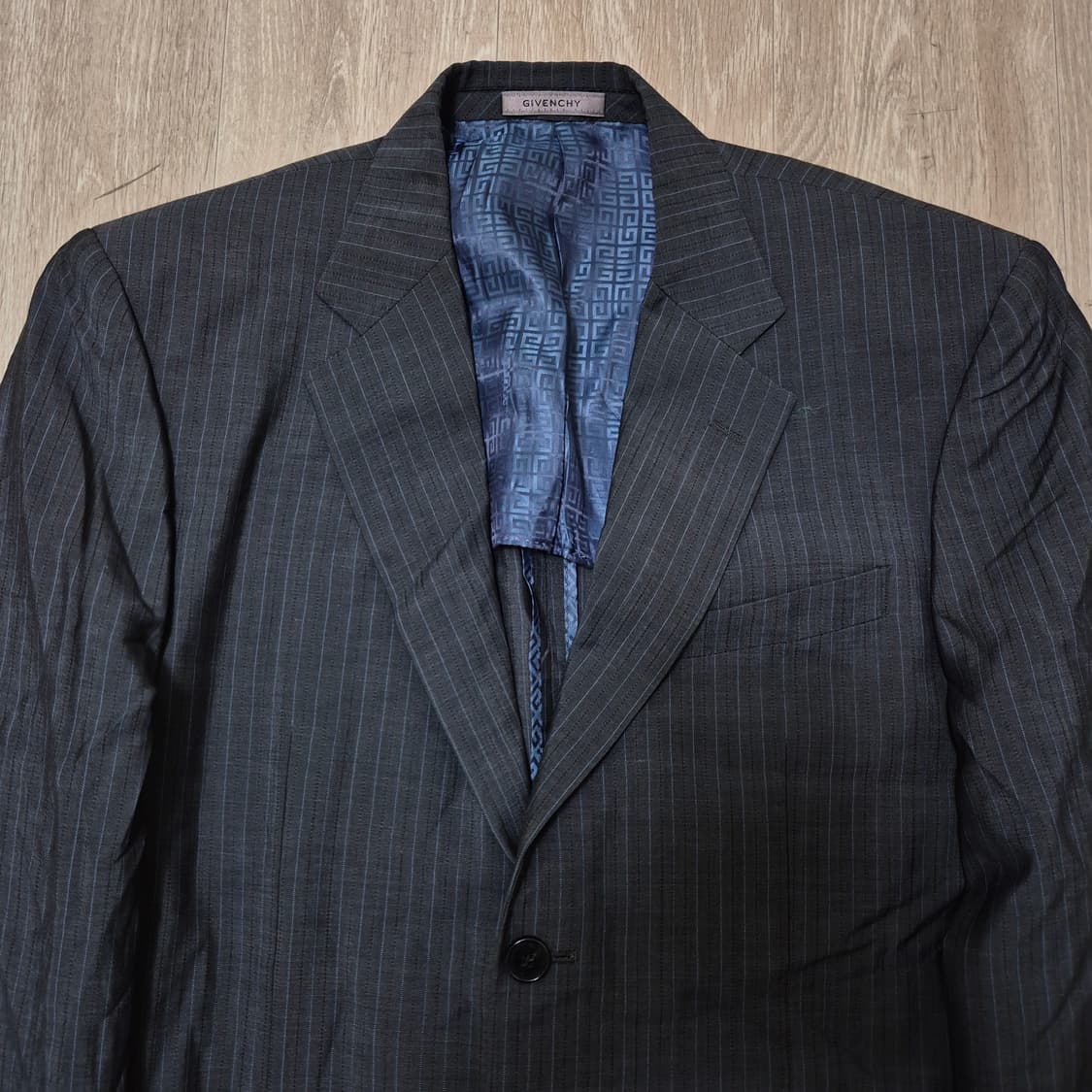 지방시 멘 클래식 모직 싱글 블레이저 정장자켓 (39R) 상품이미지2