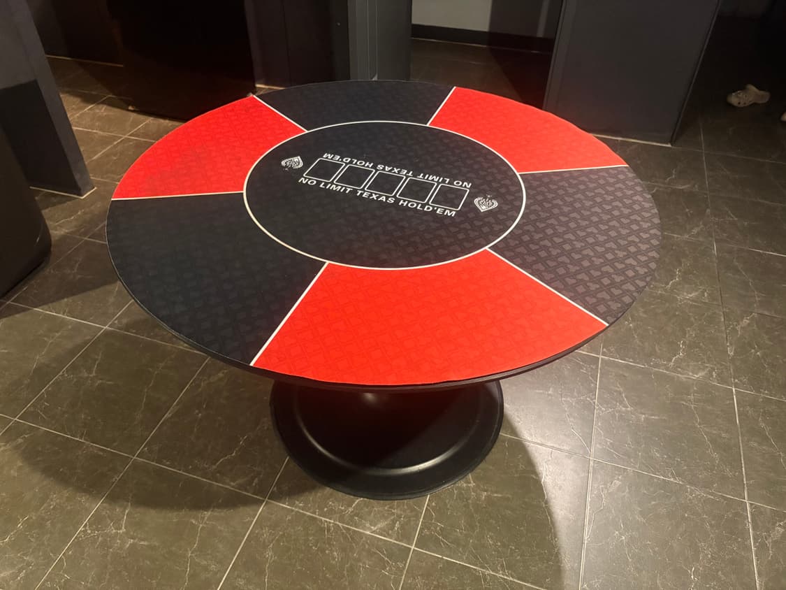 [중고] 포커(홀덤) 원형 테이블 상품이미지1