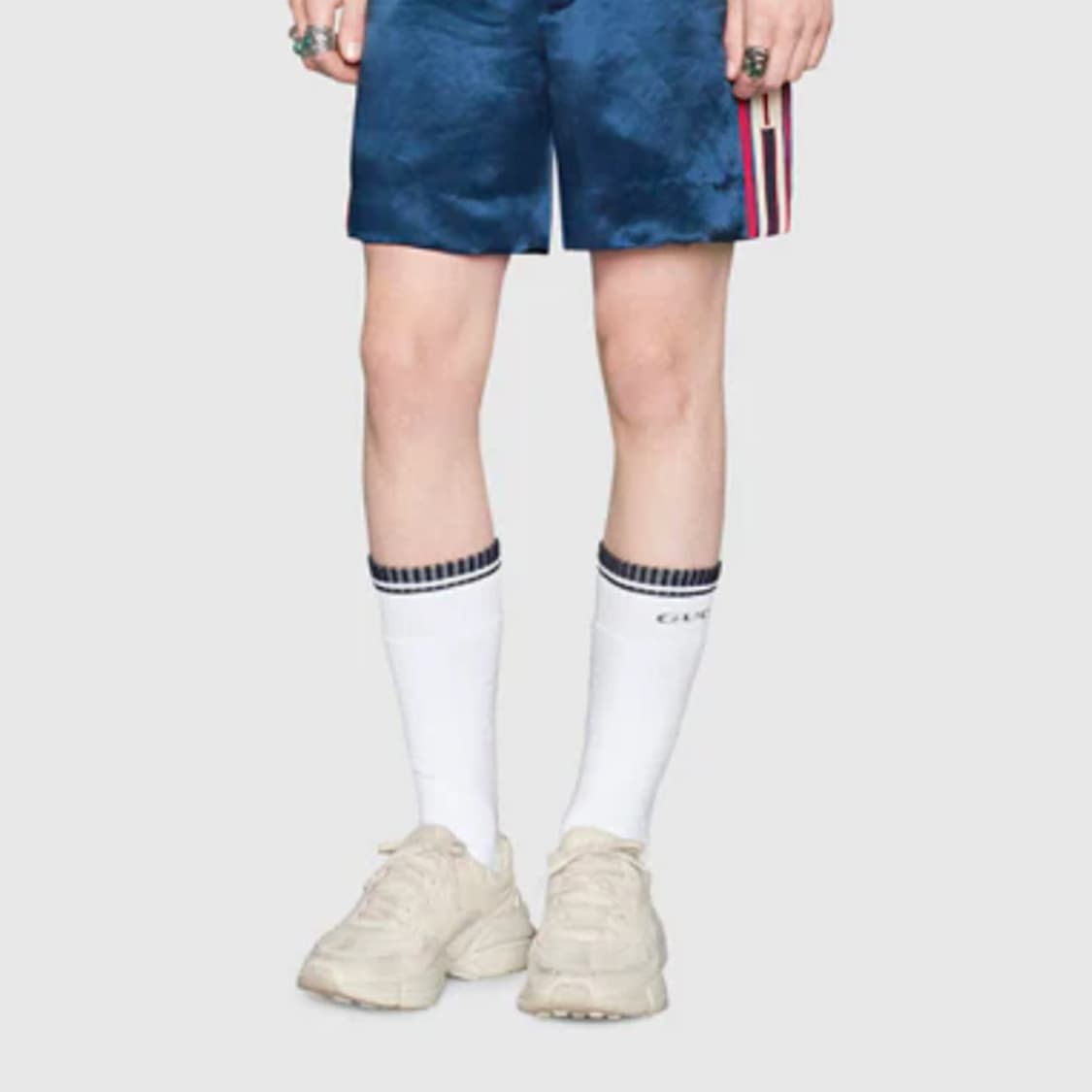 새상품 구찌 양말 로고 화이트 & 블랙 코튼 삭스 상품이미지1