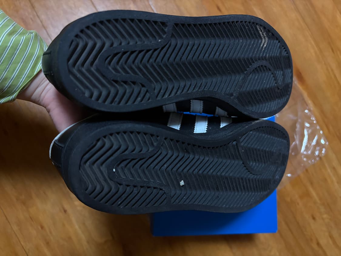 아디다스 슈퍼스타 코어 블랙 화이트 상품이미지4