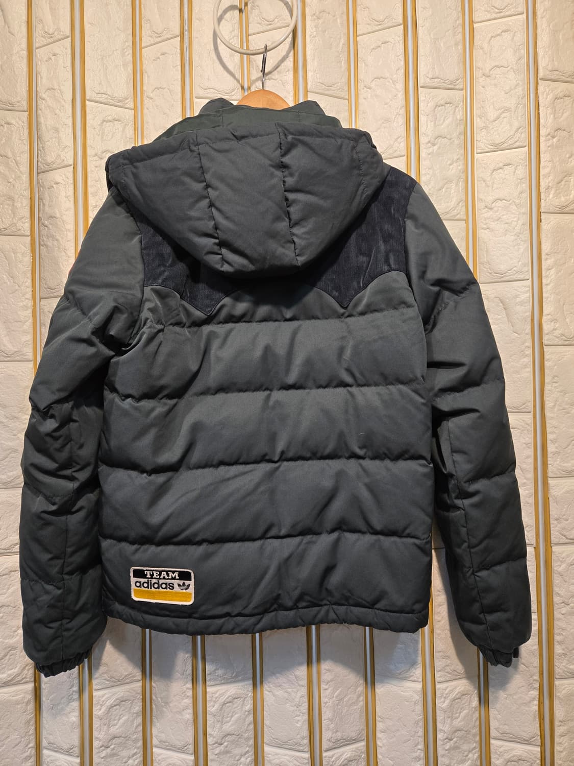 아디다스 오리털패딩 카키패딩 95 상품이미지2