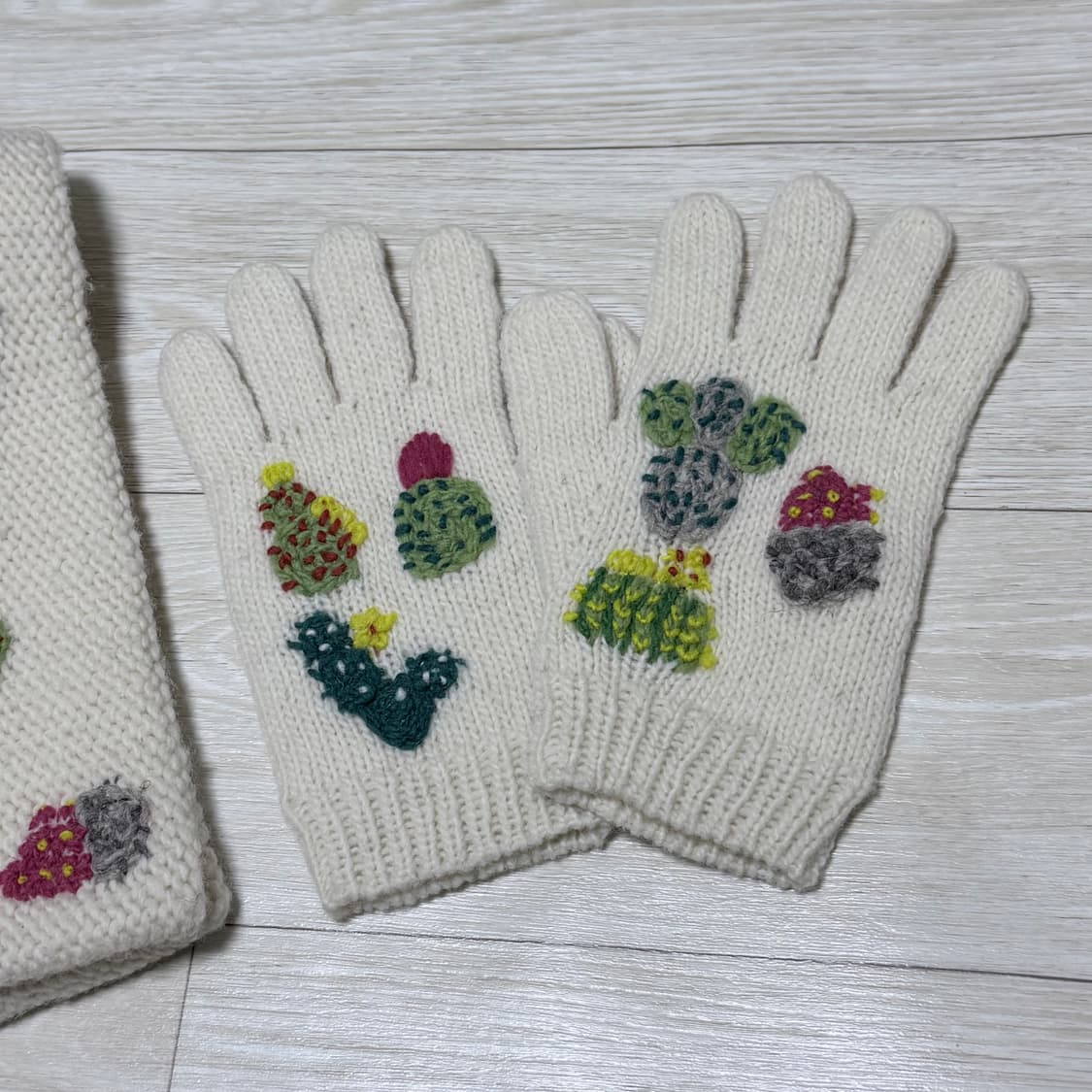 Beamsboy 니팅 자수 머플러 장갑 세트 상품이미지2