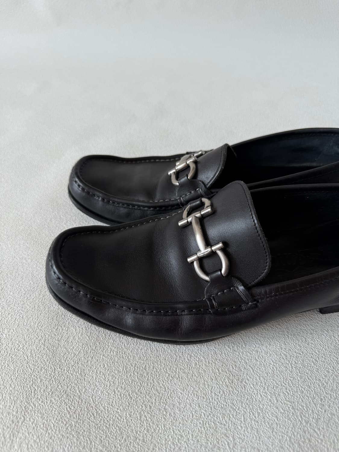 [US7.5]살바토레페라가모(Salvatore Ferragamo)레더로퍼 상품이미지6
