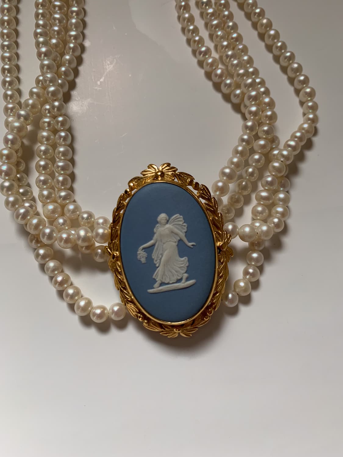 웨지우드(Wedgwood) 1960's 빈티지 카메오 브로치 상품이미지1