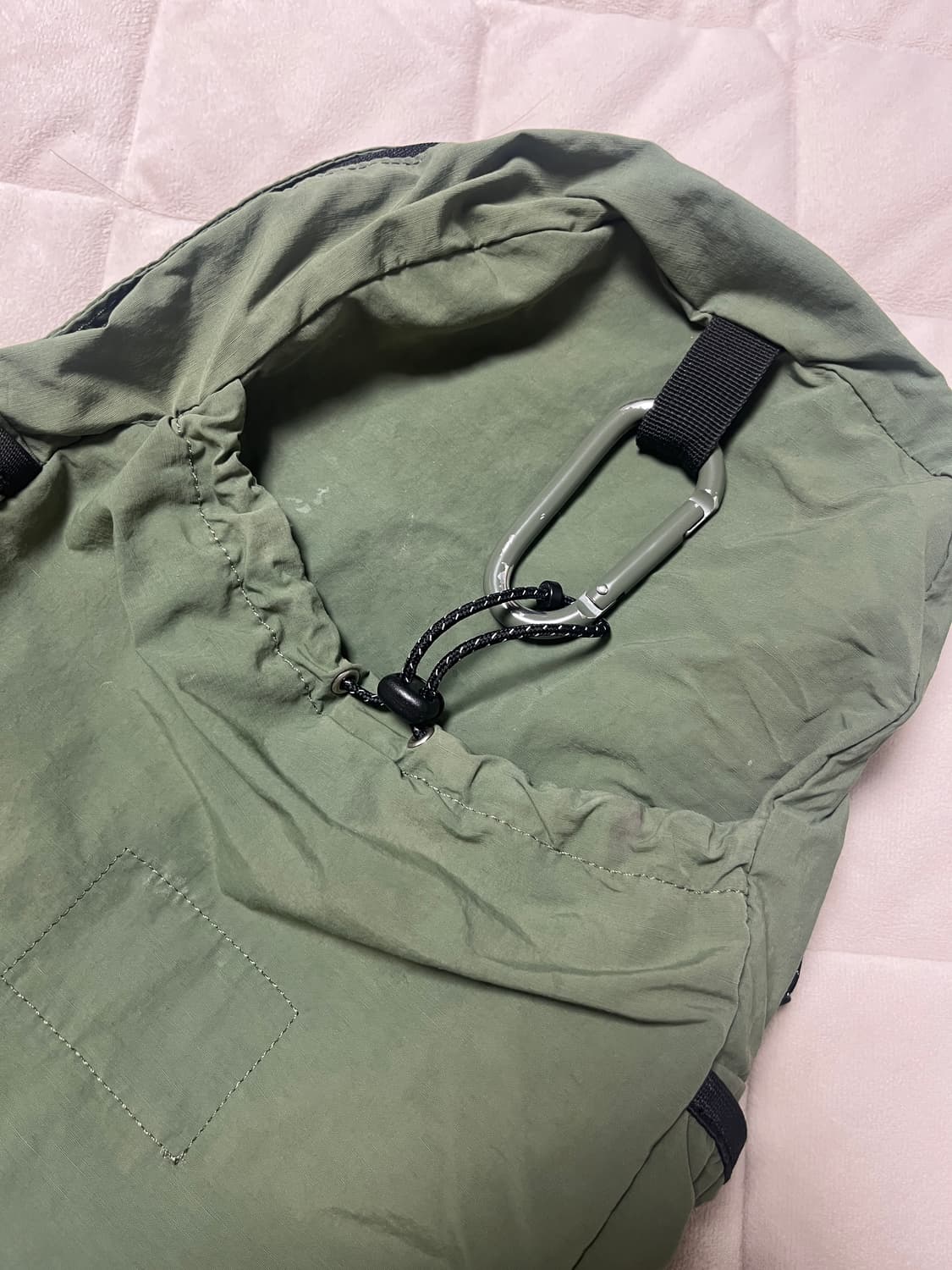 에메모가든x스무스무드 백팩 카키 상품이미지1