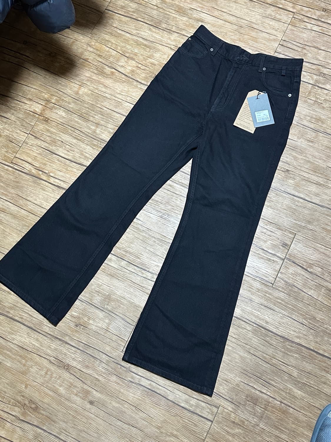 벨리에 트루 플레어 데님 팬츠 워시드 블랙 03 사이즈 판매 상품이미지4