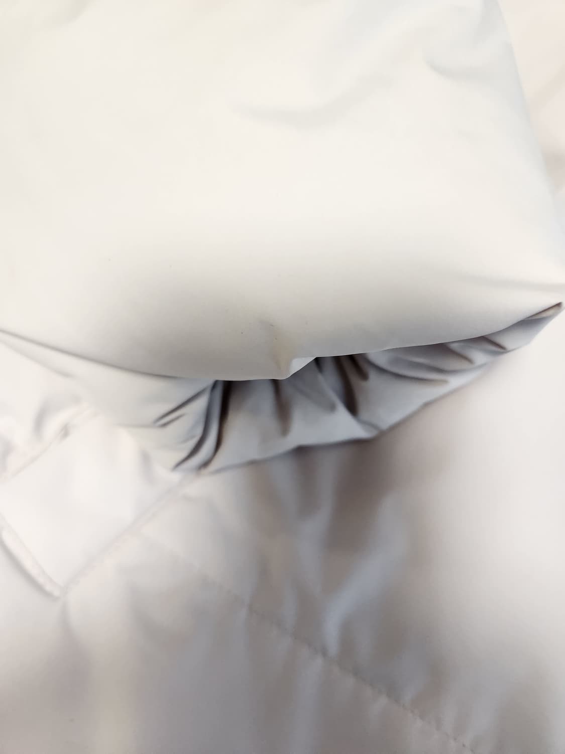 노스페이스 남녀공용 로프티 다운 숏패딩 자켓 NJ1DN84B 사이즈M 상품이미지4