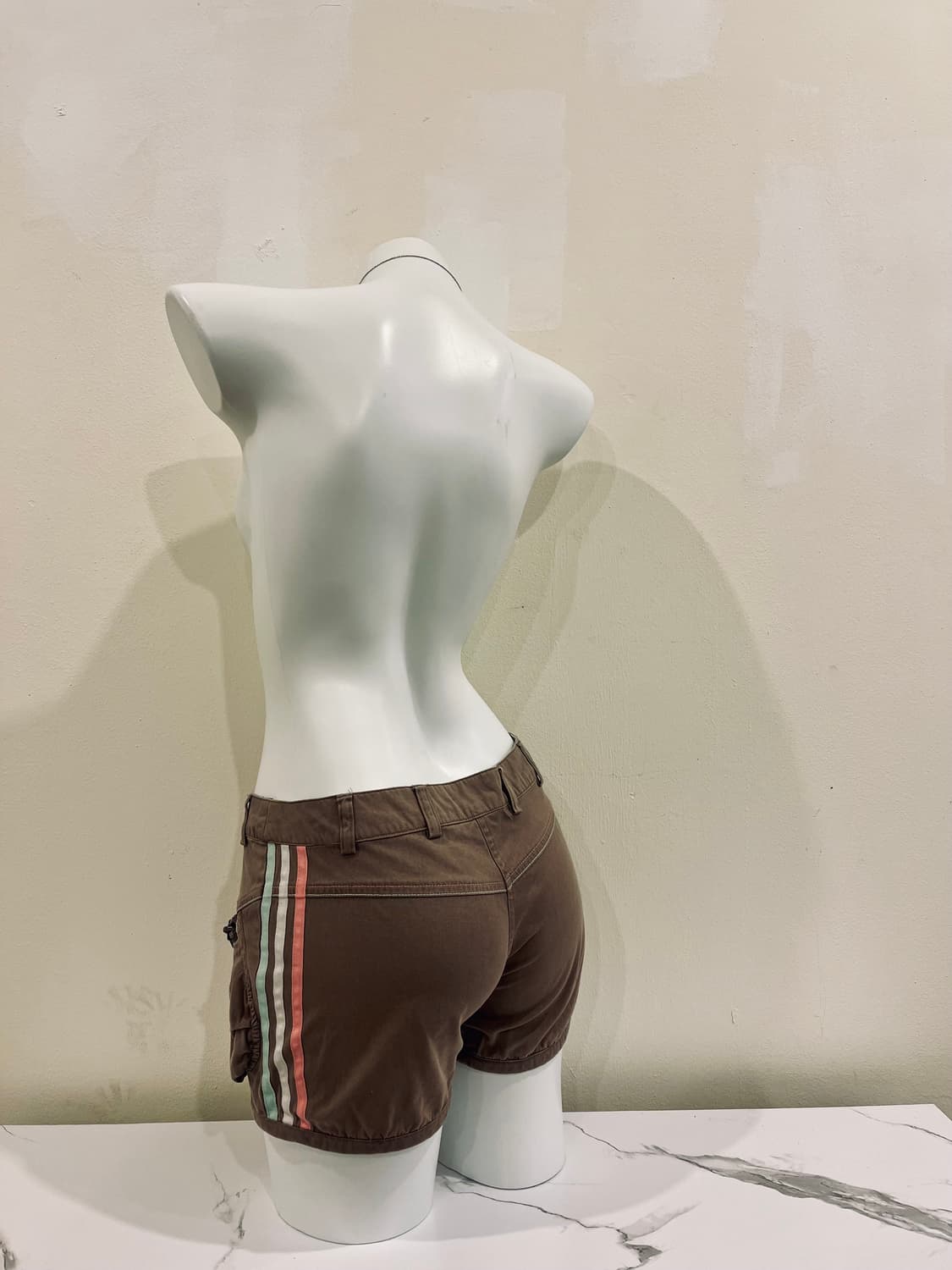 아디다스 카고 숏팬츠 상품이미지5