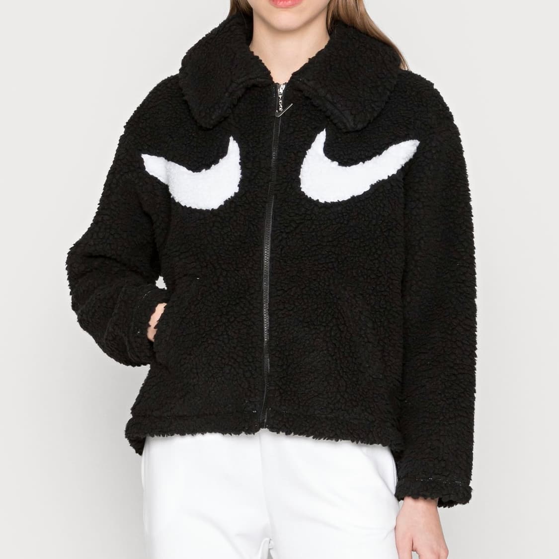 NIKE swoosh shrpa jacket 상품이미지1