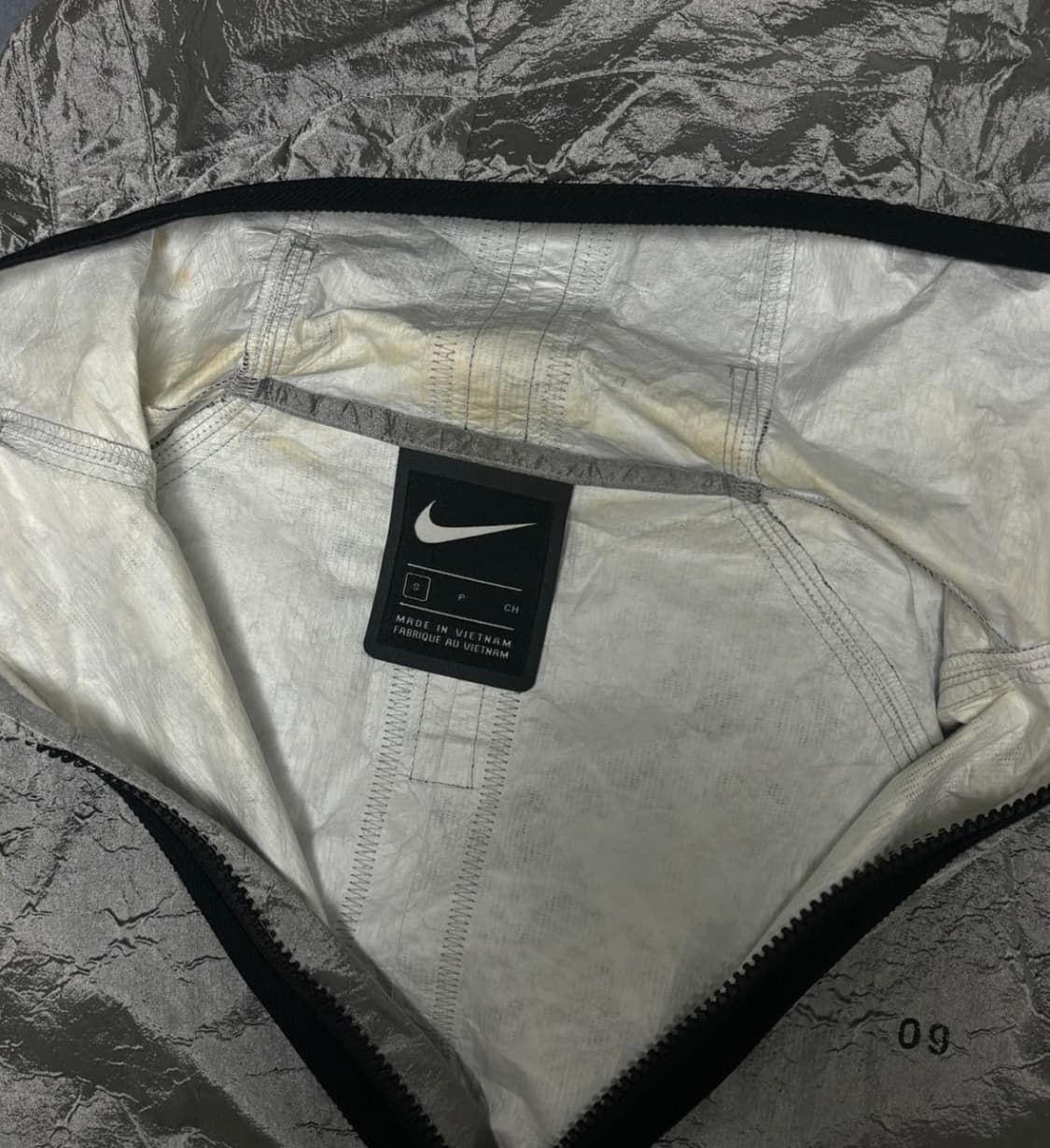 나이키 태크팩 리플렉터 실버 바람막이 상품이미지9