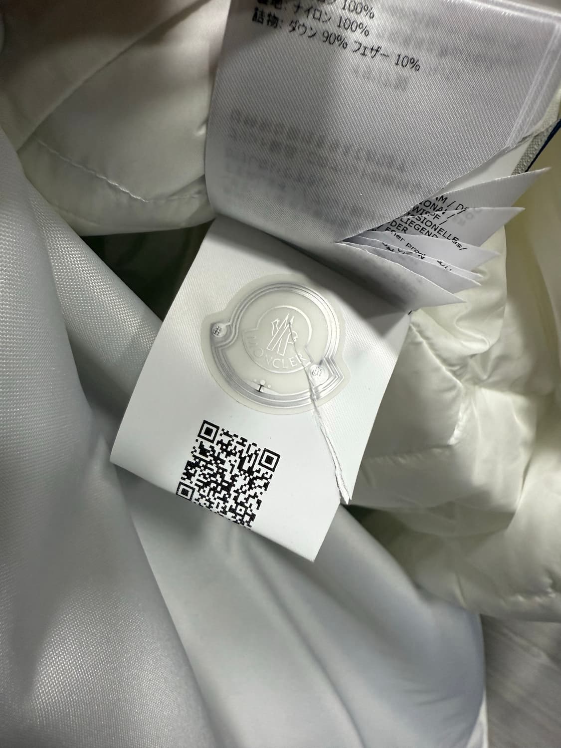 몽클레어 프라그먼트 패디드 셔츠 4사이즈  상품이미지6