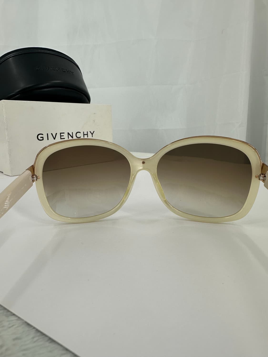 [새상품 무료배송] 정품 지방시 Made in Italy 선글라스 상품이미지8