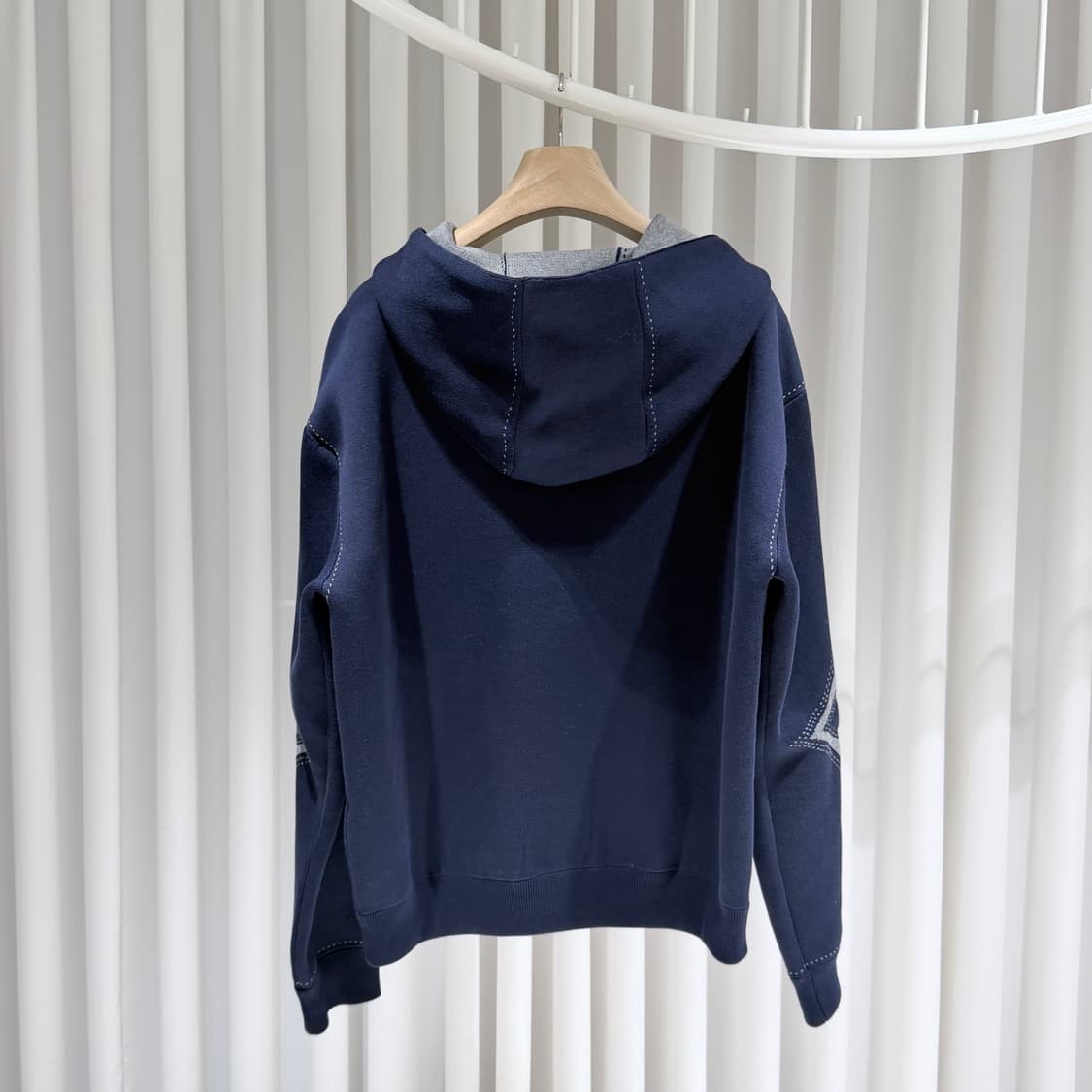 [26SS/XL] 루이비통 그래픽 인타르시아 지퍼 코튼 후드집업 상품이미지6